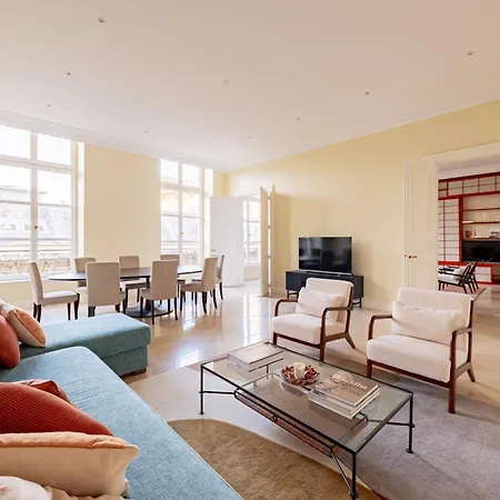 Timeless Elegance In Appartamento *