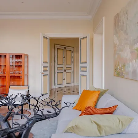 Appartamento Timeless Elegance In *