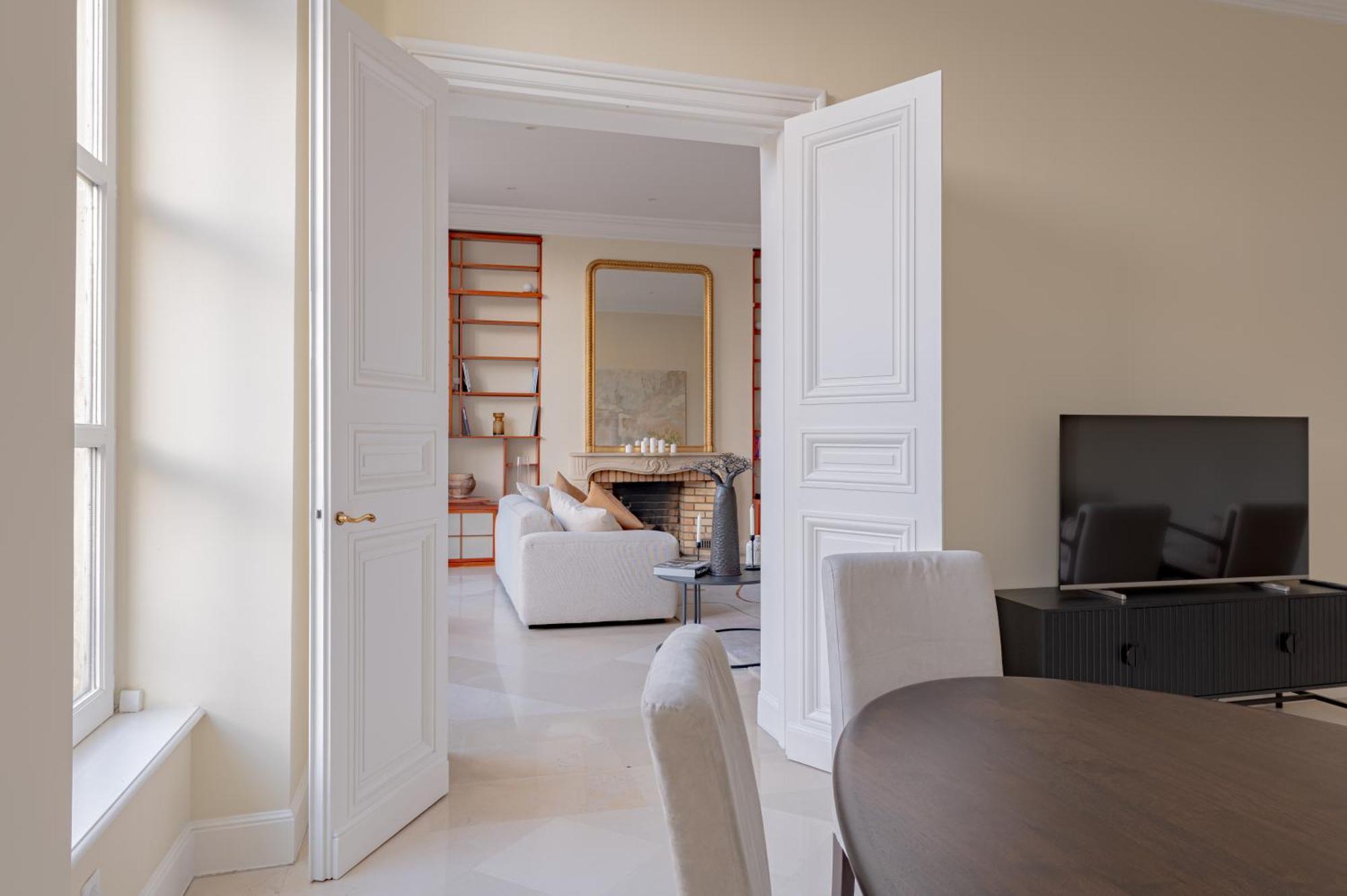 Timeless Elegance In * Parigi